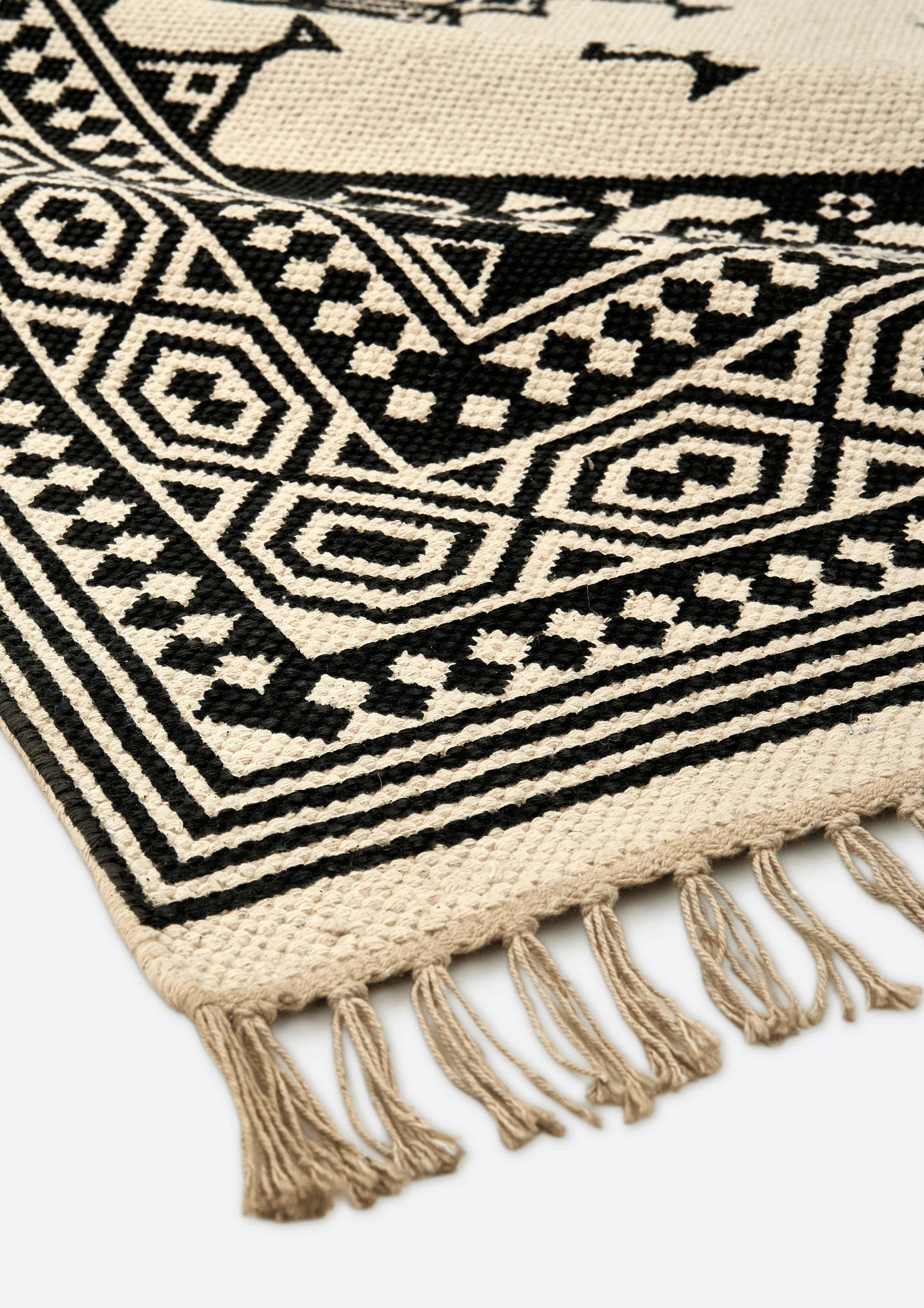 Cotton HandWoven Print Dhurrie - Sthira - Cotton - Dhurrie - Ajaypee Carpets (Thumbnail 2)