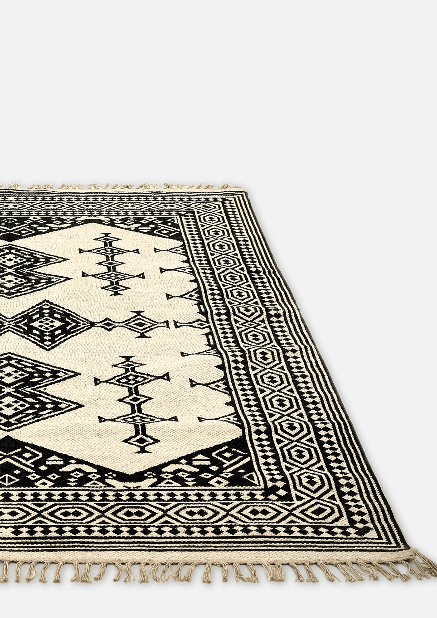 Cotton HandWoven Print Dhurrie - Sthira - Cotton - Dhurrie - Ajaypee Carpets (Thumbnail 3)