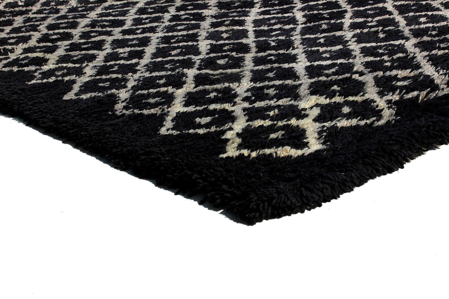 Wool HandTufted Carpet Cross - Cotton - Hand Knotted - Ajaypee Carpets (Thumbnail 3)
