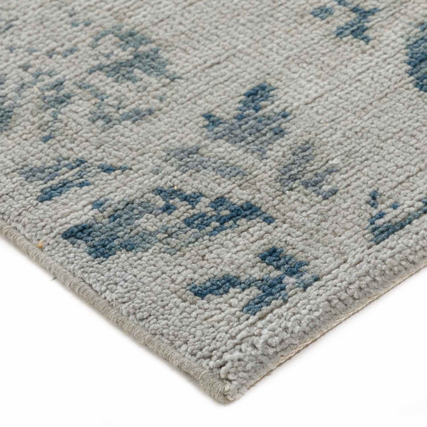 Hamdan Hand Knotted Woollen Rug - Cotton - Hand Knotted - Ajaypee Carpets (Detail)