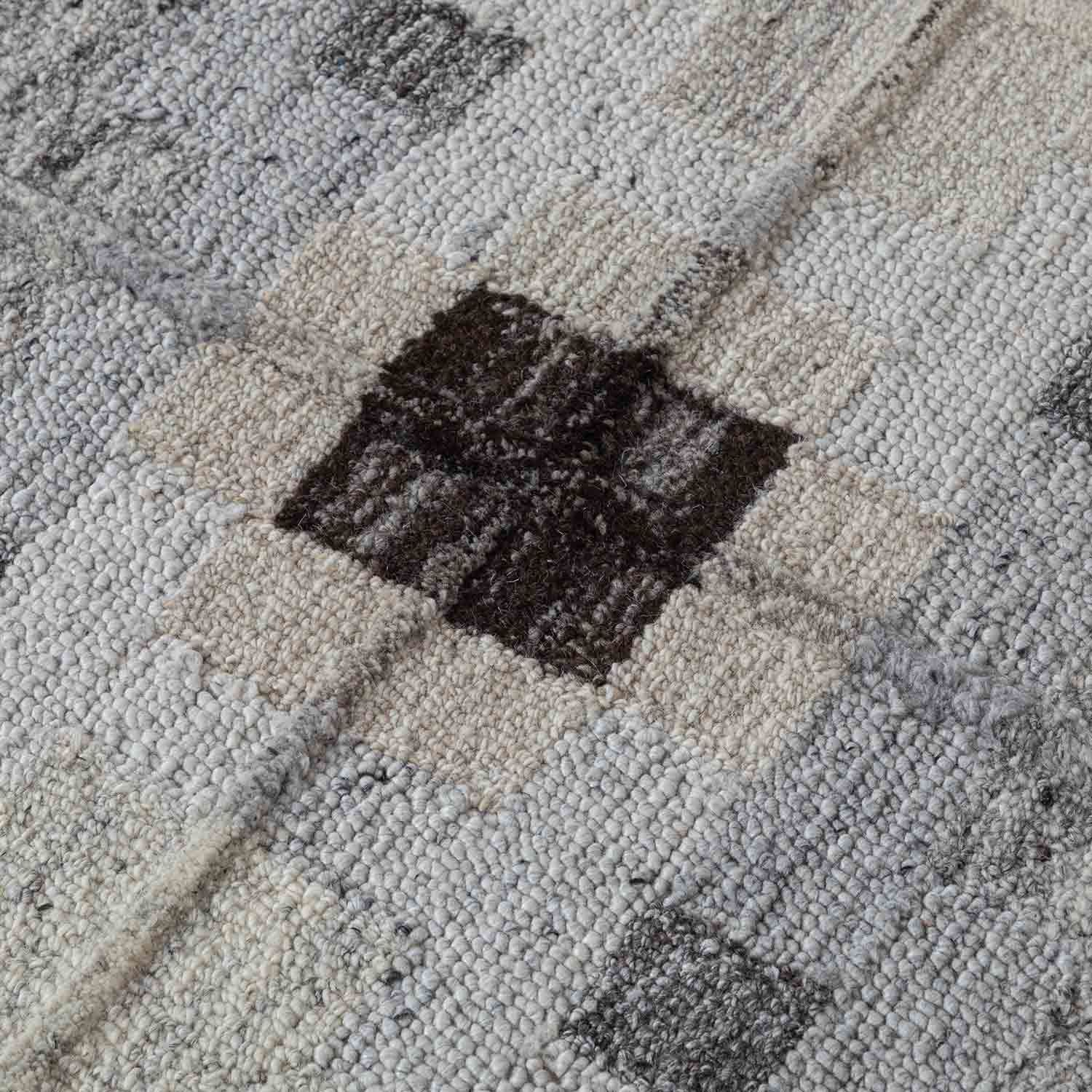 Heck Handtufted Woollen Rug By Mariella Ienna - Cotton - Hand Tufted - Ajaypee Carpets (Thumbnail 4)