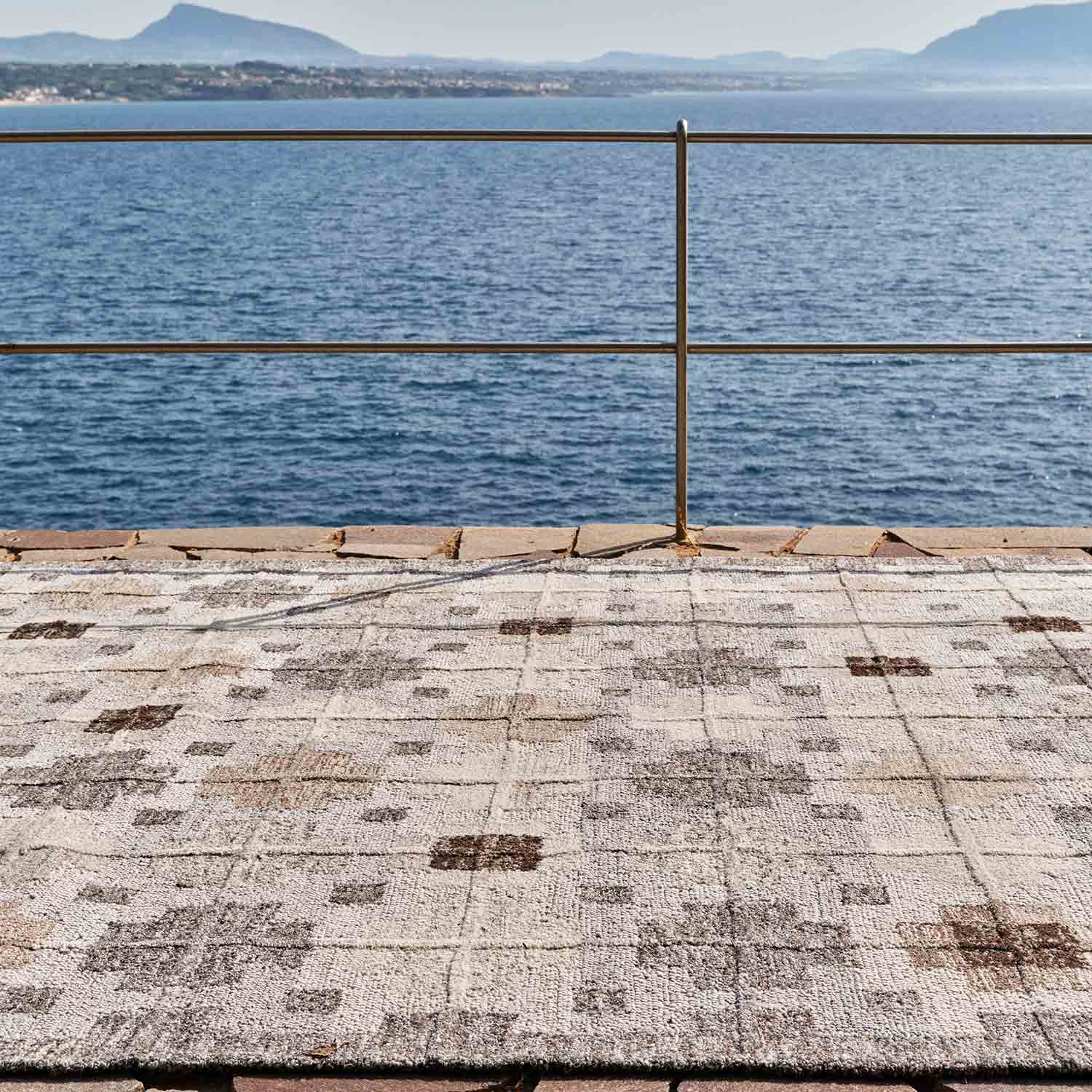 Heck Handtufted Woollen Rug By Mariella Ienna - Cotton - Hand Tufted - Ajaypee Carpets (Thumbnail 5)