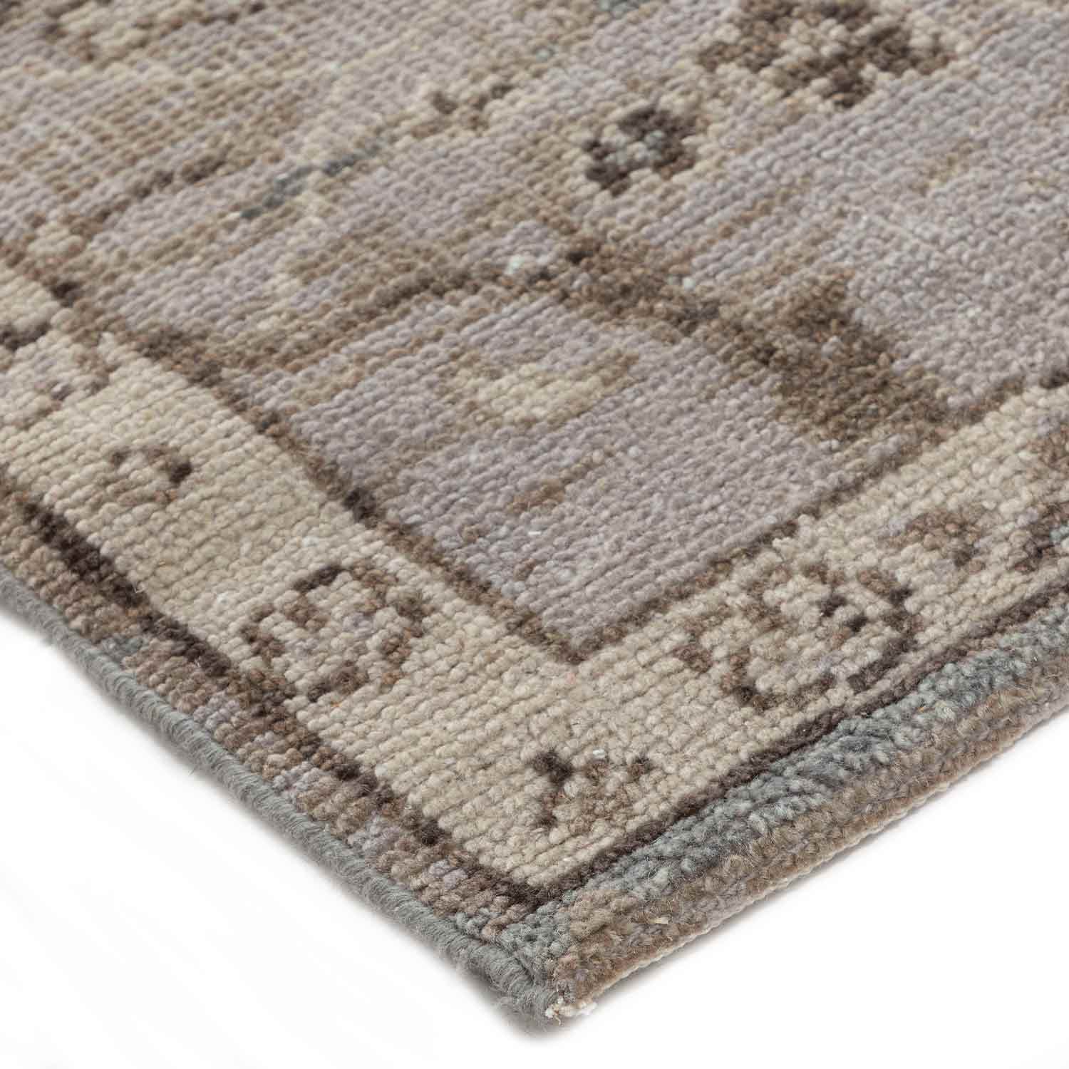 Ibrahim Hand Knotted Woollen Rug - Cotton - Hand Knotted - Ajaypee Carpets (Detail)