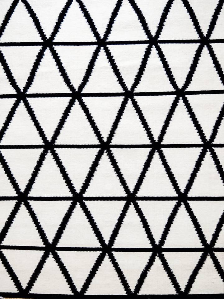 Woolen Handwoven Rug   Delta - Cotton - Hand Woven - Ajaypee Carpets (Thumbnail 3)