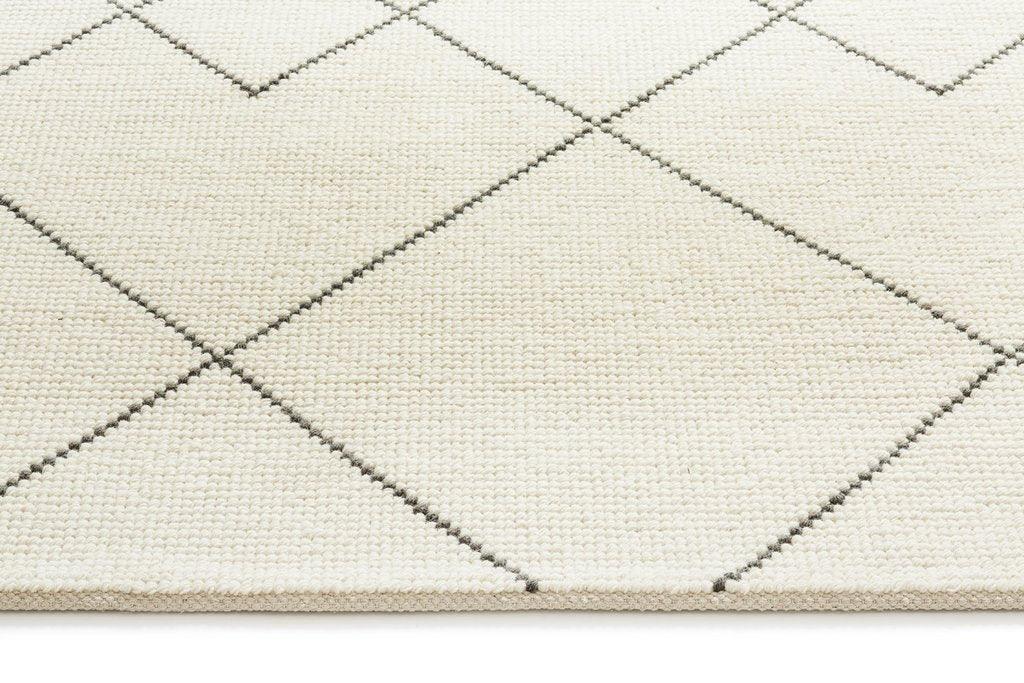 Woolen Handwoven Rug Otis Loop - Cotton - Hand Woven - Ajaypee Carpets (Thumbnail 2)